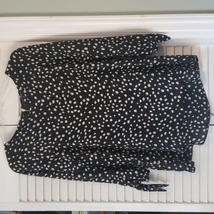 PAPERMOON Larie Tie Sleeve Blouse  Size M  NWOT